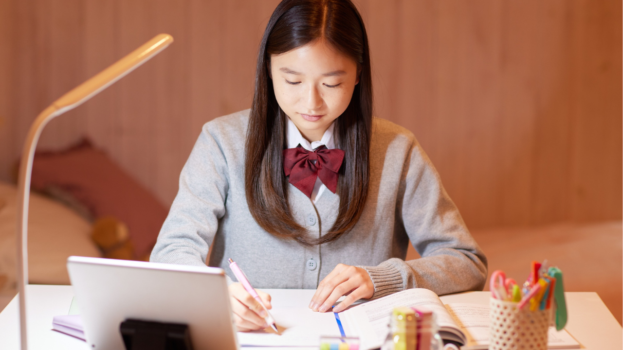 家庭学習と食事の両立